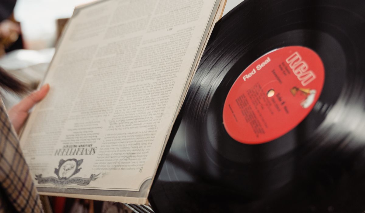 What to Look For in a Box of Old Records